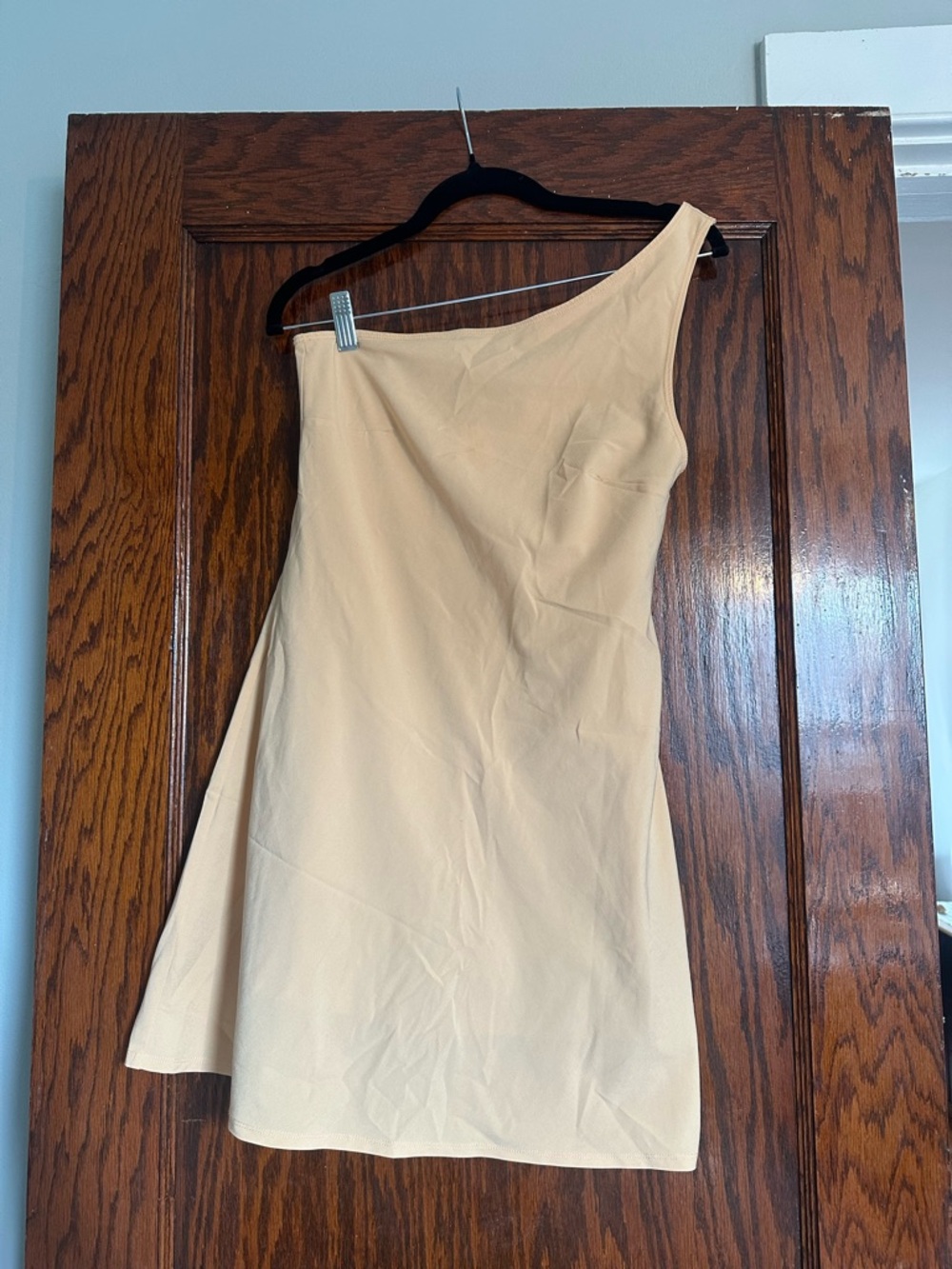 Abercrombie & Fitch Traveler One-Shoulder Mini Workout Dress